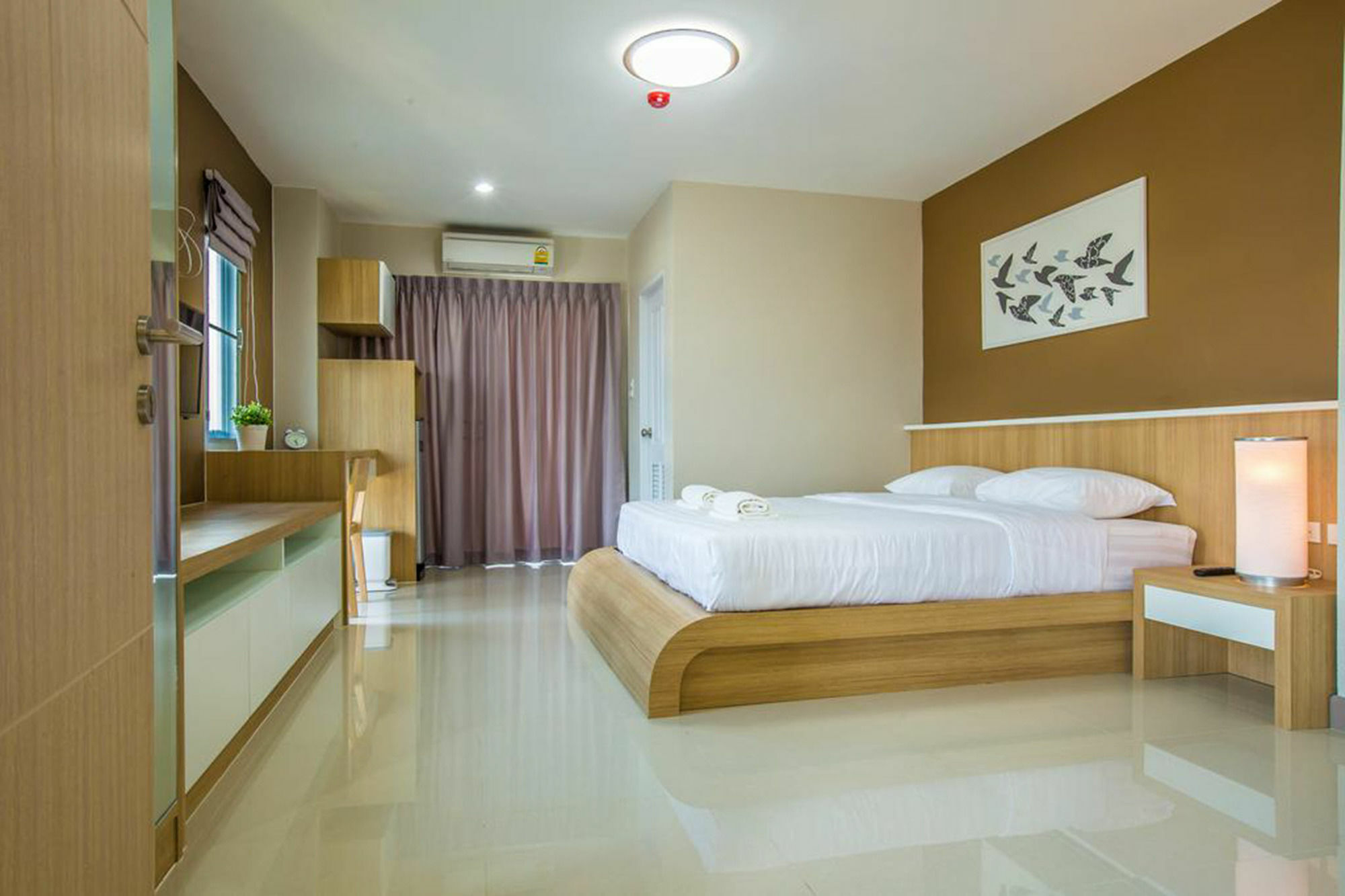 Central Place Serviced Apartment Angsila Chonburi Exterior photo