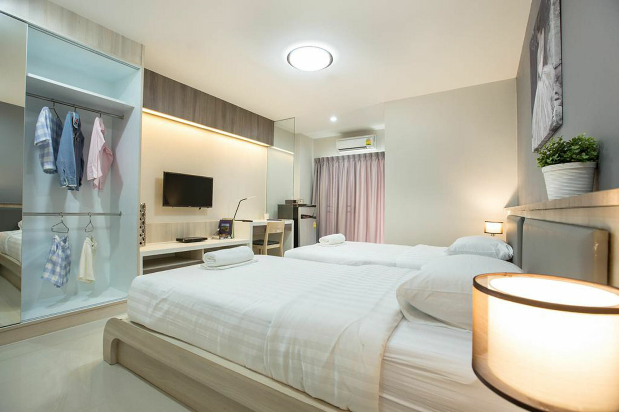 Central Place Serviced Apartment Angsila Chonburi Exterior photo