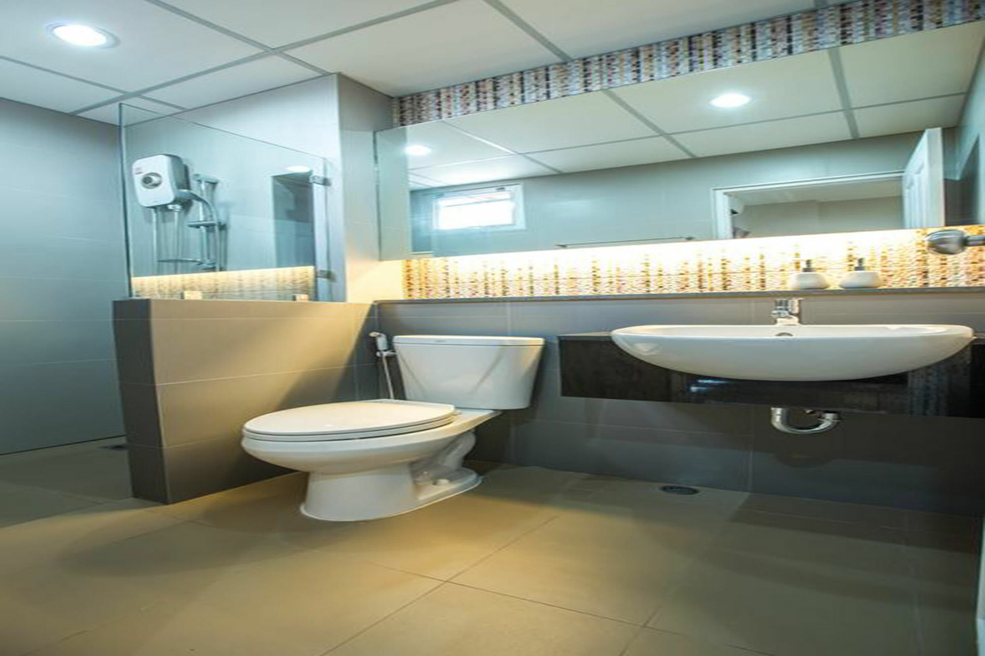 Central Place Serviced Apartment Angsila Chonburi Exterior photo