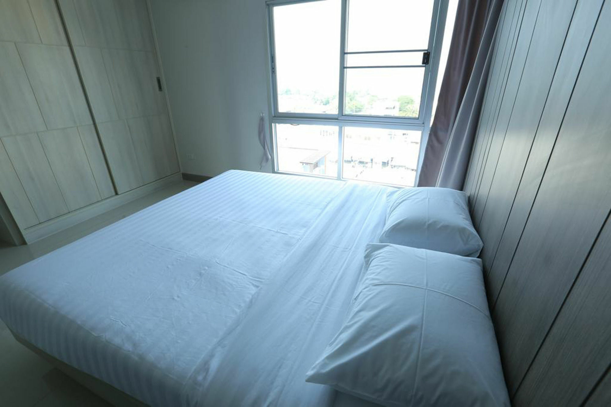 Central Place Serviced Apartment Angsila Chonburi Exterior photo